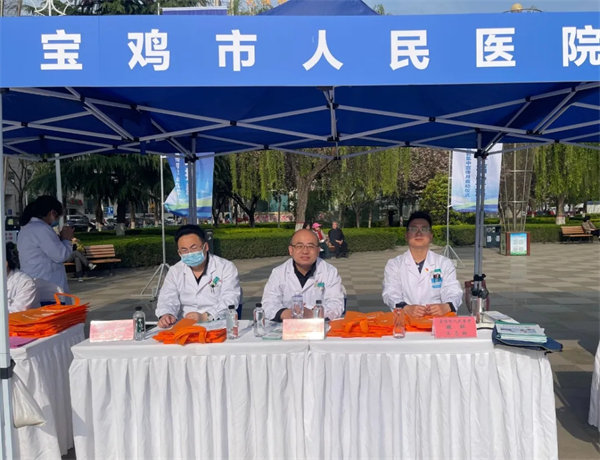 2.webp.jpg 2.webp.jpg