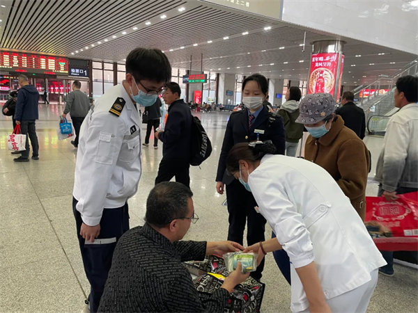 8.webp.jpg 8.webp.jpg