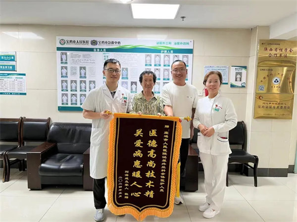 1.webp.jpg 1.webp.jpg