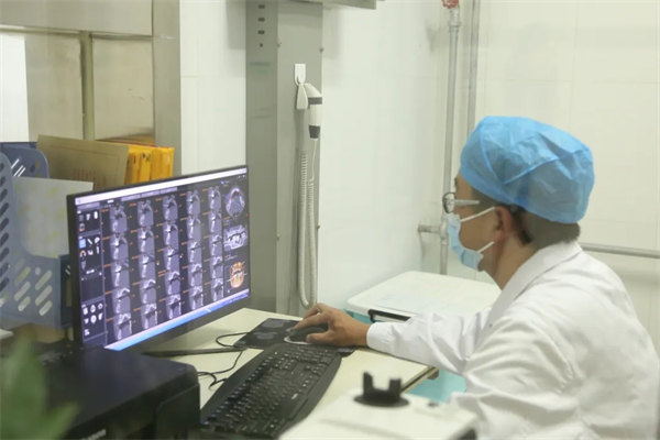 1.webp.jpg 1.webp.jpg