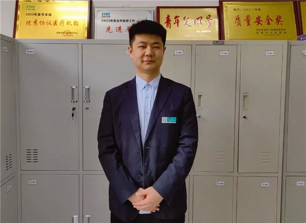 1.webp.jpg 1.webp.jpg