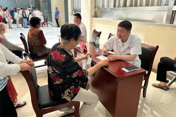 2.webp.jpg 2.webp.jpg