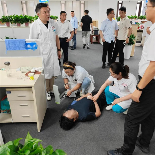 1.webp.jpg 1.webp.jpg