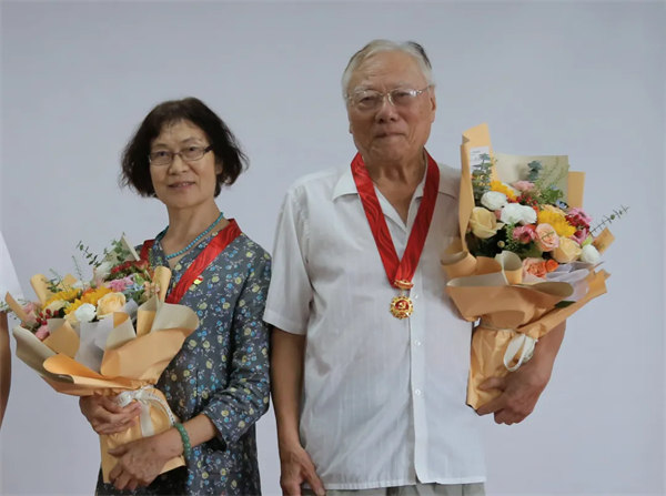 2.webp.jpg 2.webp.jpg