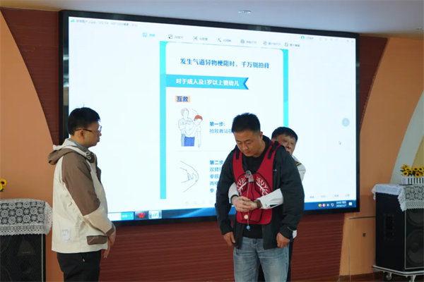 7.webp.jpg 7.webp.jpg