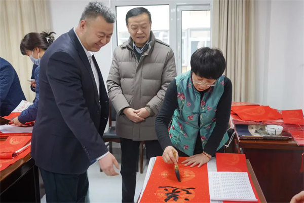 1.webp.jpg 1.webp.jpg